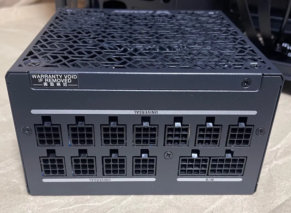 psu：superflower LEADEX VII PLATINUM PRO 1000Wの画面（2）